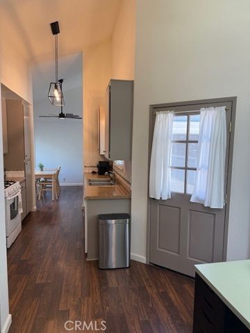 700 E Lake Drive 52, Orange, CA 92866