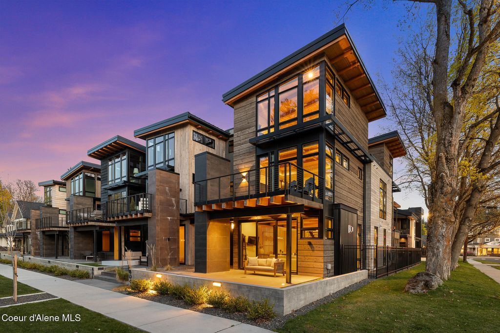 804 E Lakeside Ave, Coeur D'alene, ID 83814