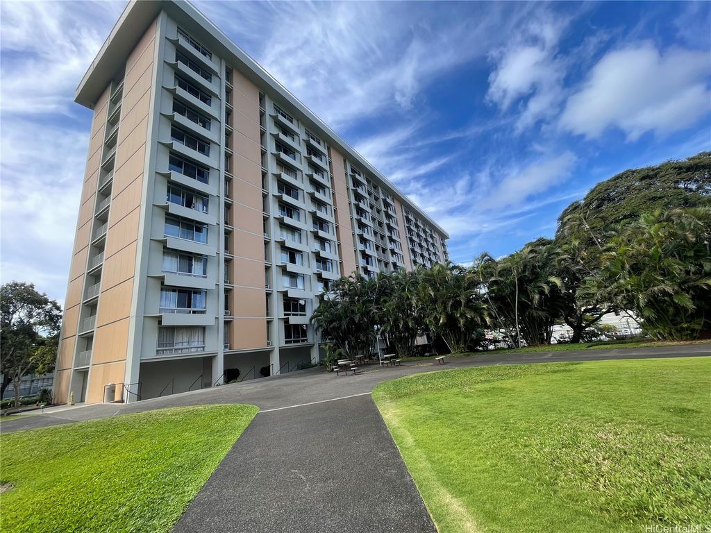 1511 Nuuanu Avenue 235, Honolulu, HI 96817