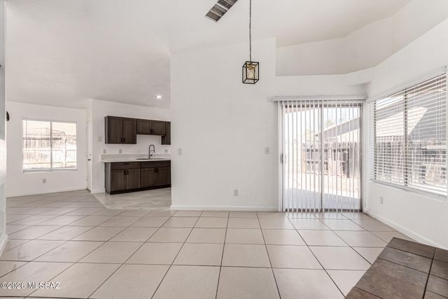 3414 W Avenida Del Pueblo, Tucson, AZ 85746