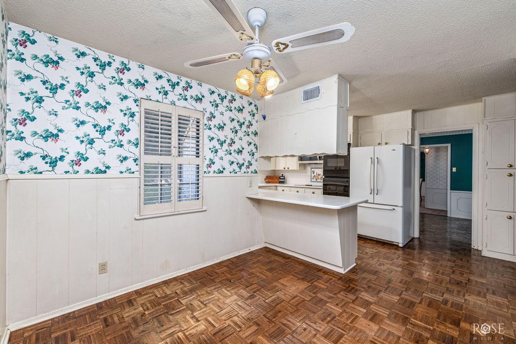 Image 11 of property listing at 2923 Tanglewood Drive, San Angelo, TX 76904