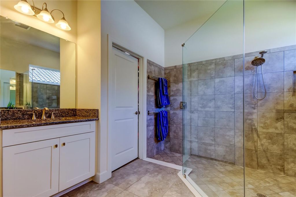 Image 16 of property listing at 11257 EGERIA DRIVE, Odessa, FL 33556