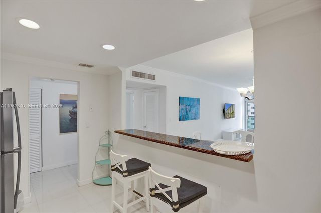 19390 Collins Ave 1114, Sunny Isles Beach, FL 33160