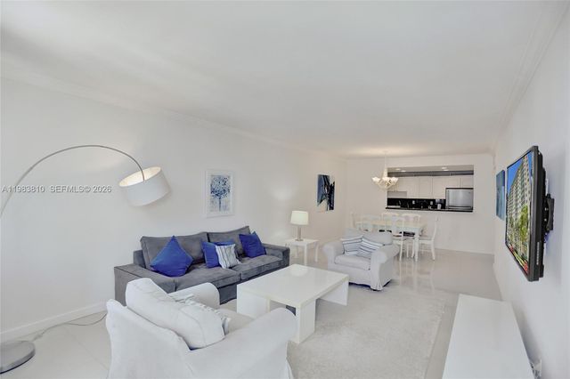 19390 Collins Ave 1114, Sunny Isles Beach, FL 33160