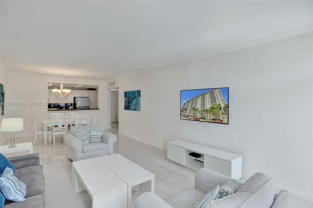 19390 Collins Ave 1114, Sunny Isles Beach, FL 33160