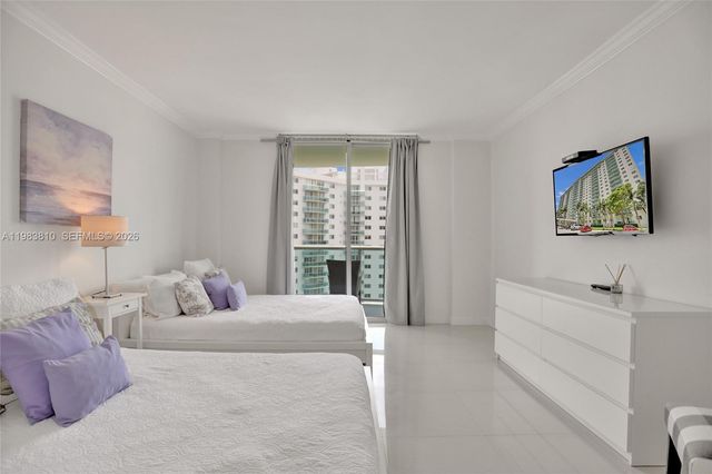 19390 Collins Ave 1114, Sunny Isles Beach, FL 33160