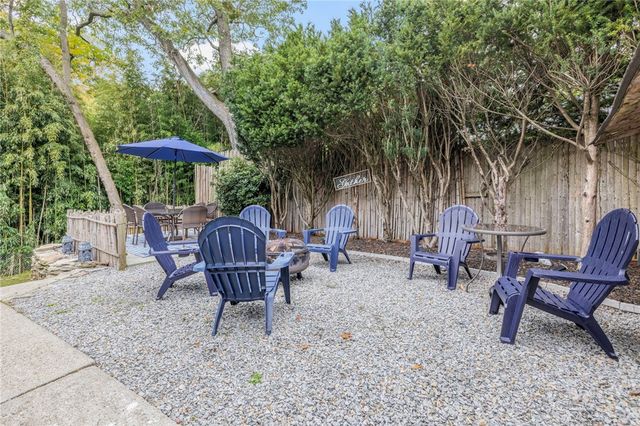 30 Black Creek Lane, Warwick, RI 02888