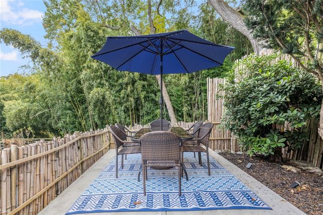 30 Black Creek Lane, Warwick, RI 02888