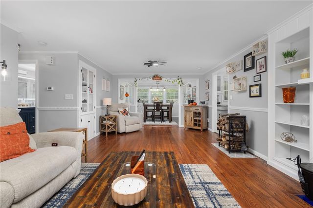 30 Black Creek Lane, Warwick, RI 02888