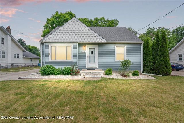 4172 Watson Avenue, Holt, MI 48842