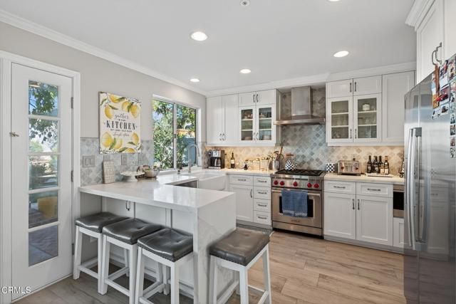 9305 Hollister Street, Ventura, CA 93004