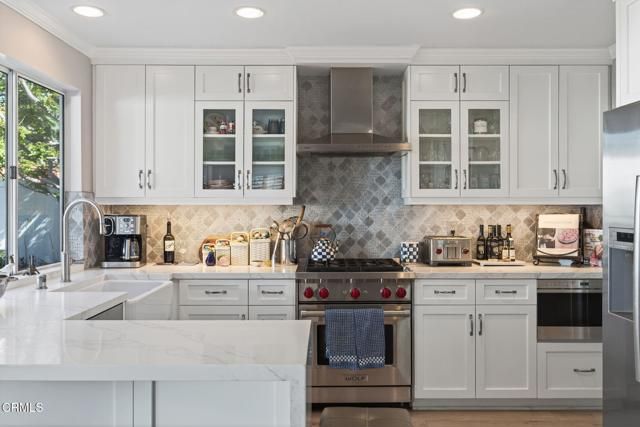 9305 Hollister Street, Ventura, CA 93004