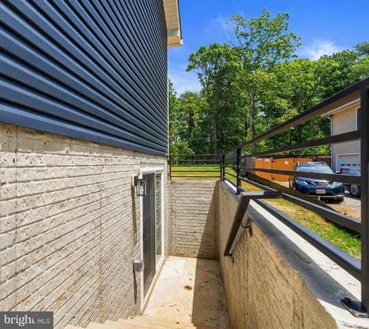 12817 PLANTATION DR, Spotsylvania, VA 22551