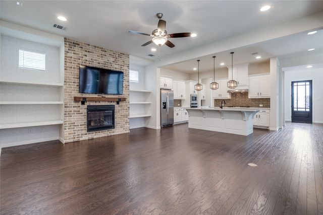 8026 Copper Way, Dallas, TX 75252