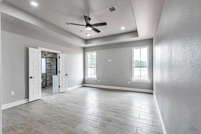 10801 W County Rd 142, Midland, TX 79706