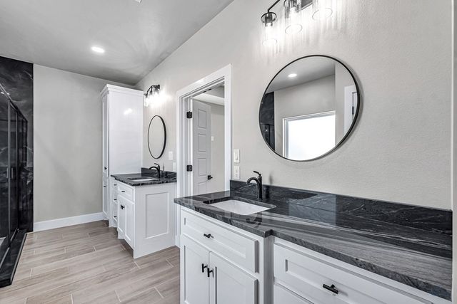 10801 W County Rd 142, Midland, TX 79706