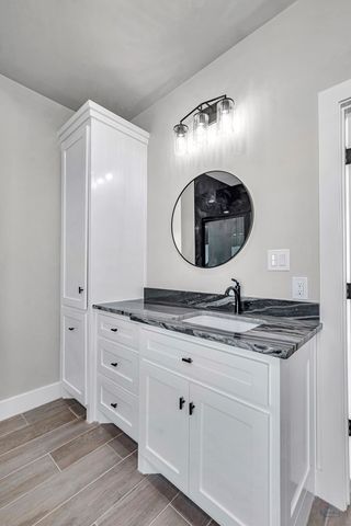 10801 W County Rd 142, Midland, TX 79706