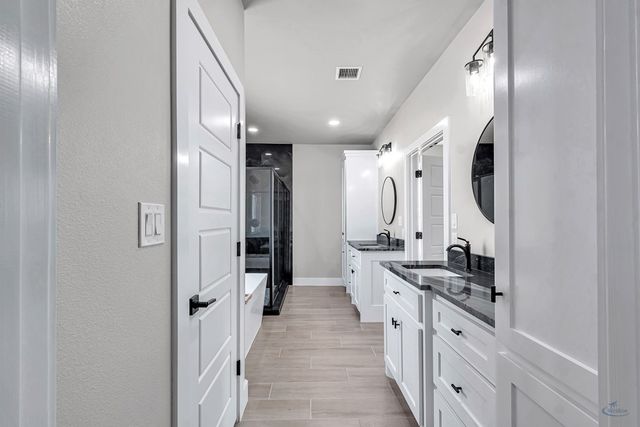 10801 W County Rd 142, Midland, TX 79706