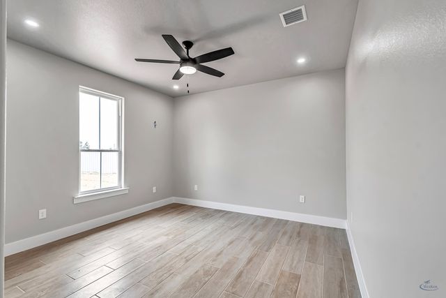 10801 W County Rd 142, Midland, TX 79706