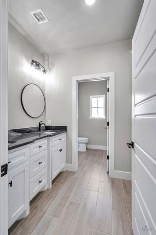 10801 W County Rd 142, Midland, TX 79706