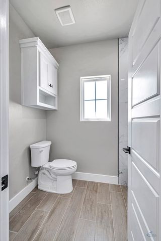 10801 W County Rd 142, Midland, TX 79706