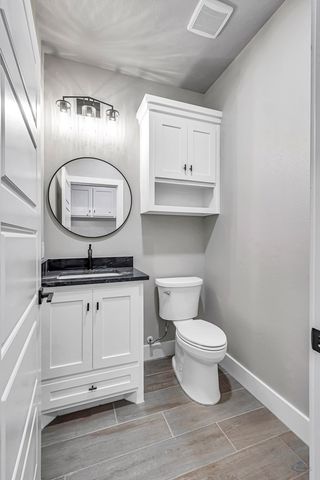 10801 W County Rd 142, Midland, TX 79706