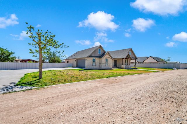 10801 W County Rd 142, Midland, TX 79706