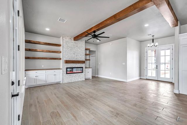 10801 W County Rd 142, Midland, TX 79706