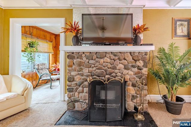 45 Morse, East Orange, NJ 07017