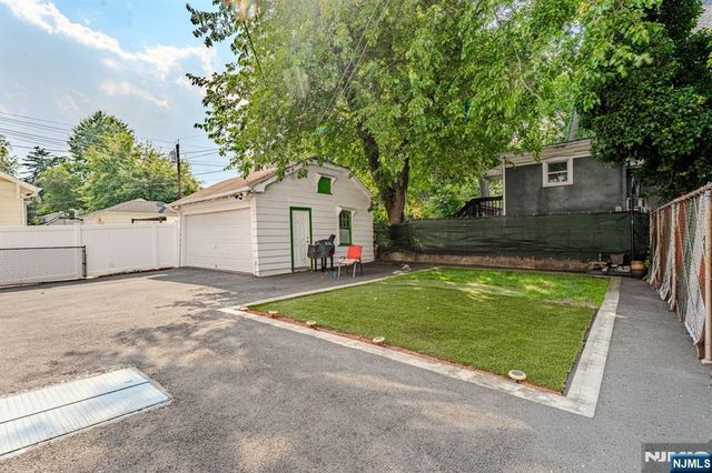 45 Morse, East Orange, NJ 07017