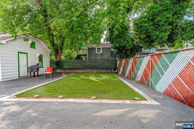 45 Morse, East Orange, NJ 07017