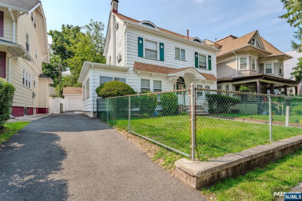 45 Morse, East Orange, NJ 07017