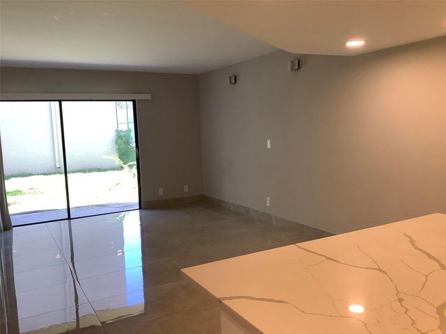 65 DEER CREEK Road H102, Deerfield Beach, FL 33442