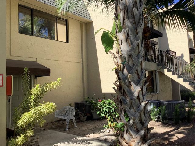 65 DEER CREEK Road H102, Deerfield Beach, FL 33442