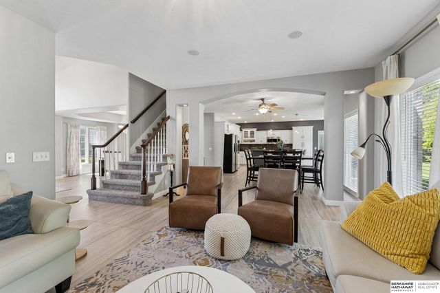 4004 Birchwood Drive, Bellevue, NE 68123