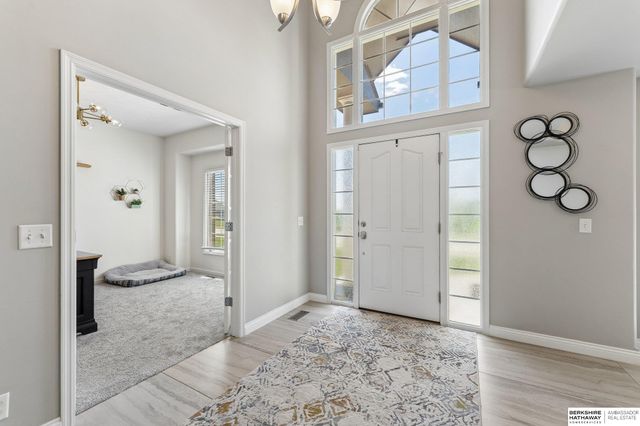 4004 Birchwood Drive, Bellevue, NE 68123