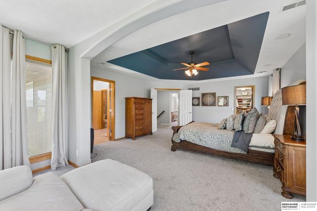 4004 Birchwood Drive, Bellevue, NE 68123