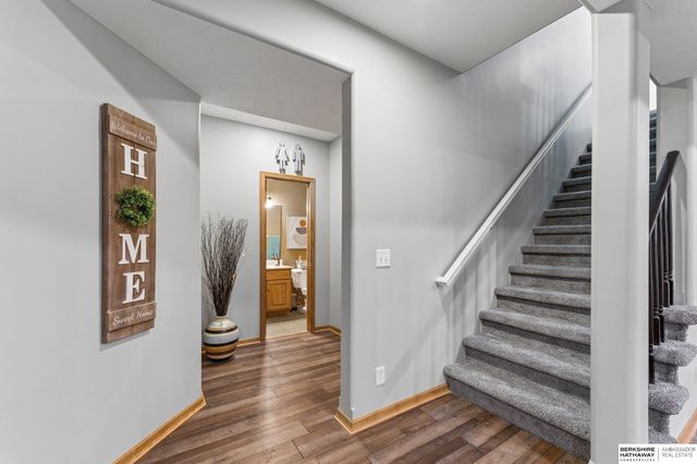 4004 Birchwood Drive, Bellevue, NE 68123