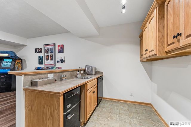 4004 Birchwood Drive, Bellevue, NE 68123