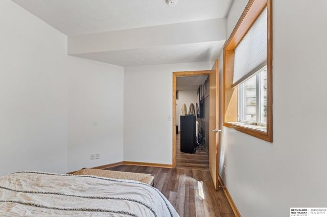 4004 Birchwood Drive, Bellevue, NE 68123