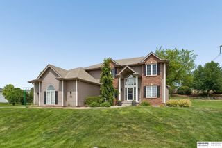 4004 Birchwood Drive, Bellevue, NE 68123