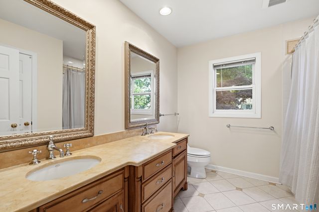 84 Hobson Street, Stamford, CT 06902