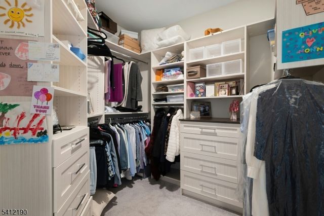 12 Stone Ct, Morris Twp., NJ 07960