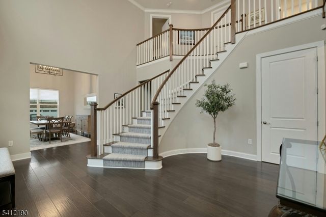 12 Stone Ct, Morris Twp., NJ 07960