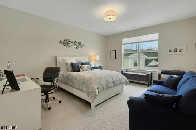 12 Stone Ct, Morris Twp., NJ 07960