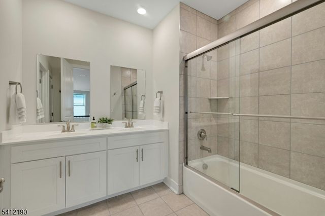 12 Stone Ct, Morris Twp., NJ 07960