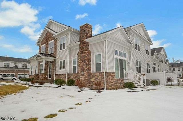 12 Stone Ct, Morris Twp., NJ 07960