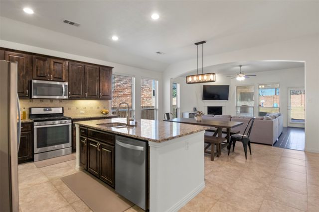 5424 Grove Cove Drive, Mckinney, TX 75071