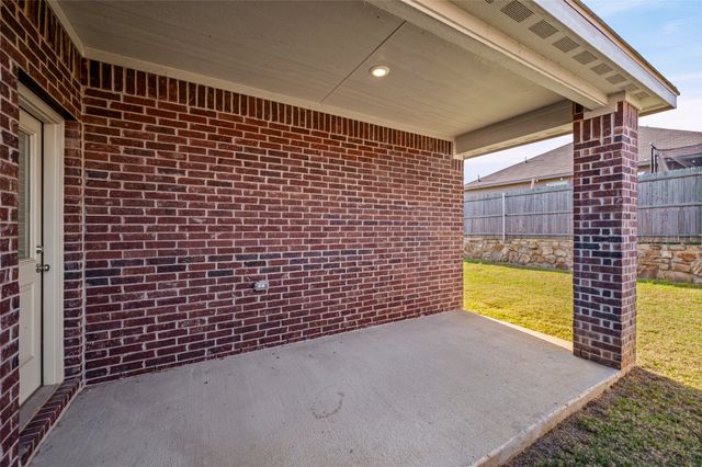 1312 Pistachio Drive, Azle, TX 76020