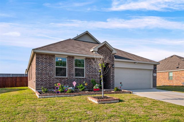 1312 Pistachio Drive, Azle, TX 76020